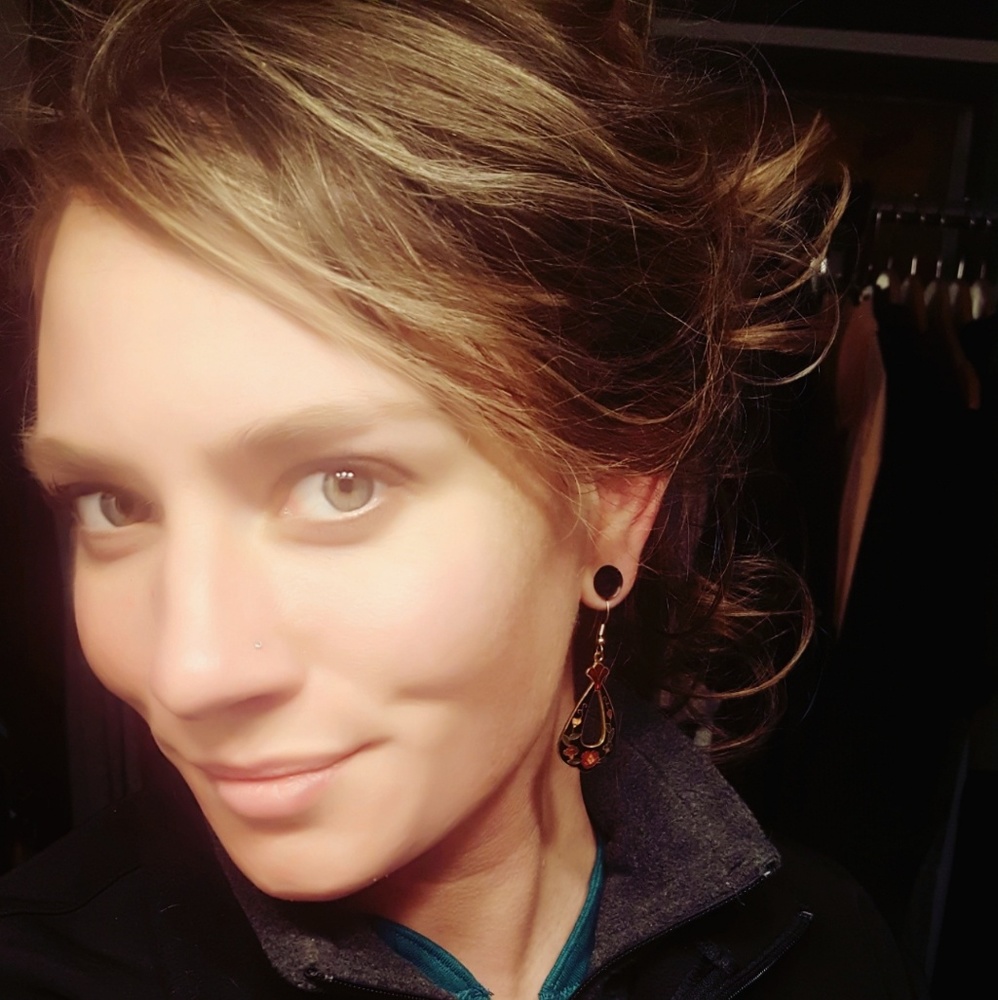 Meet your Posher, Jennifer